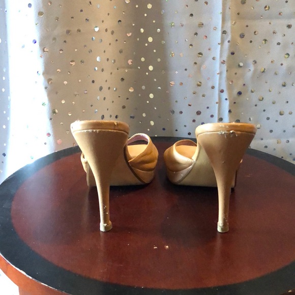 Guess by Marciano shoes - Picture 4 of 5